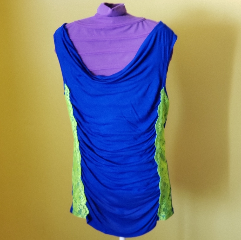 Sleeveless top